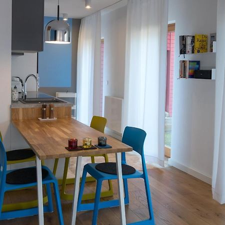 Ferienwohnung Rote Kate บอร์น ภายนอก รูปภาพ