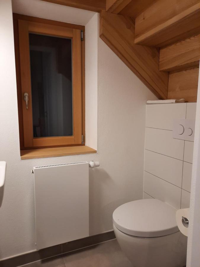 Ferienwohnung Rote Kate บอร์น ภายนอก รูปภาพ