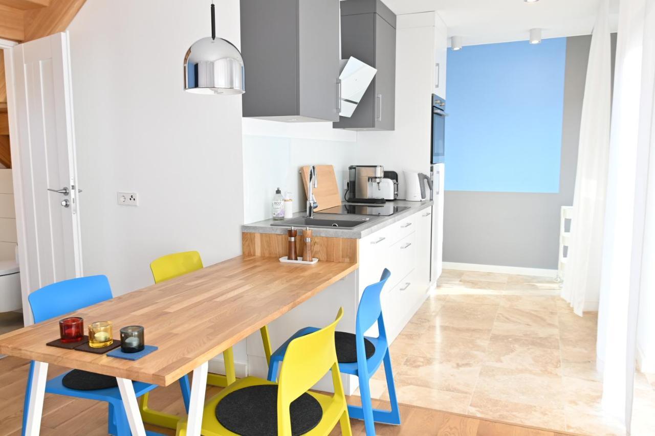 Ferienwohnung Rote Kate บอร์น ภายนอก รูปภาพ
